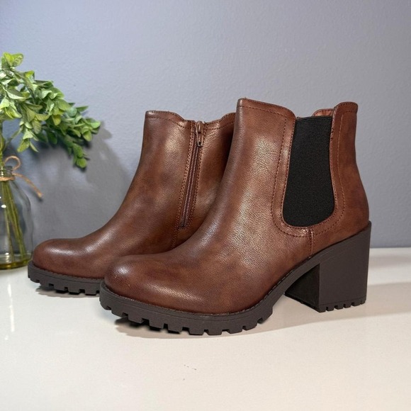 Sun + Stone Shoes - Sun + Stone Women's Brown Heeled Ankle Boots Size 10 M